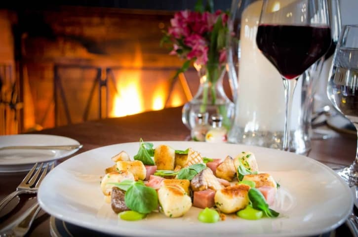 hillbrook inn