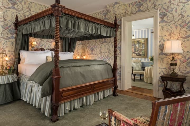 albemarle bedroom