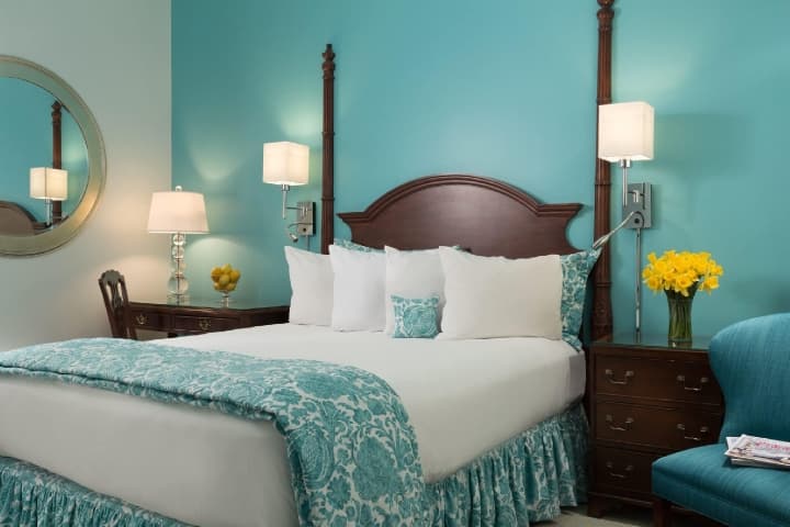 saratoga bed
