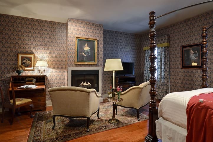 Tara A Country Inn Rooms and Suites (2)