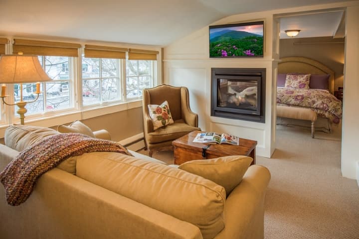 Dorset guestroom with couch and chair
