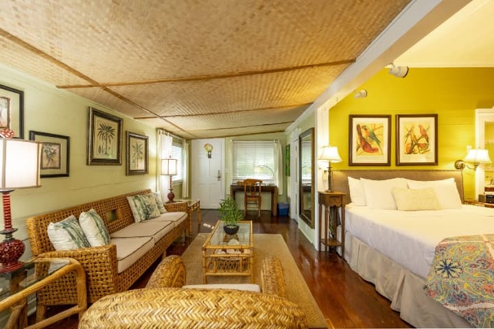 guest room