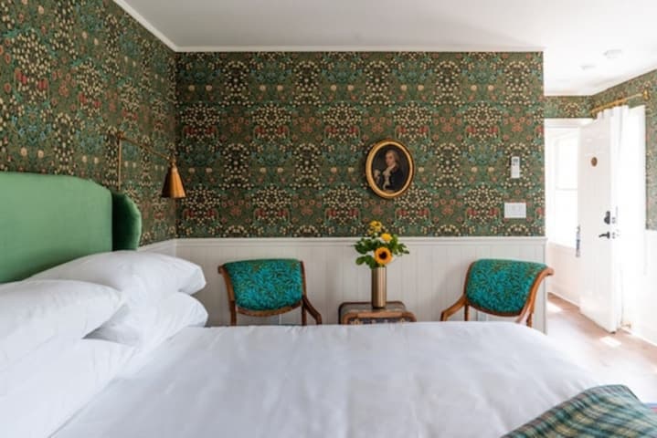 millbrook-bedroom