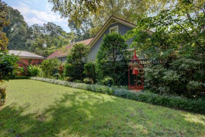 The Verandas Bed & Breakfast
