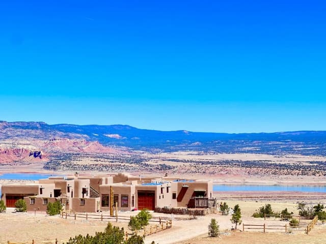 Exterior Image