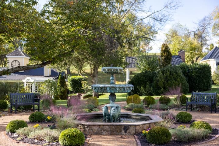 The Inn at Willow Grove