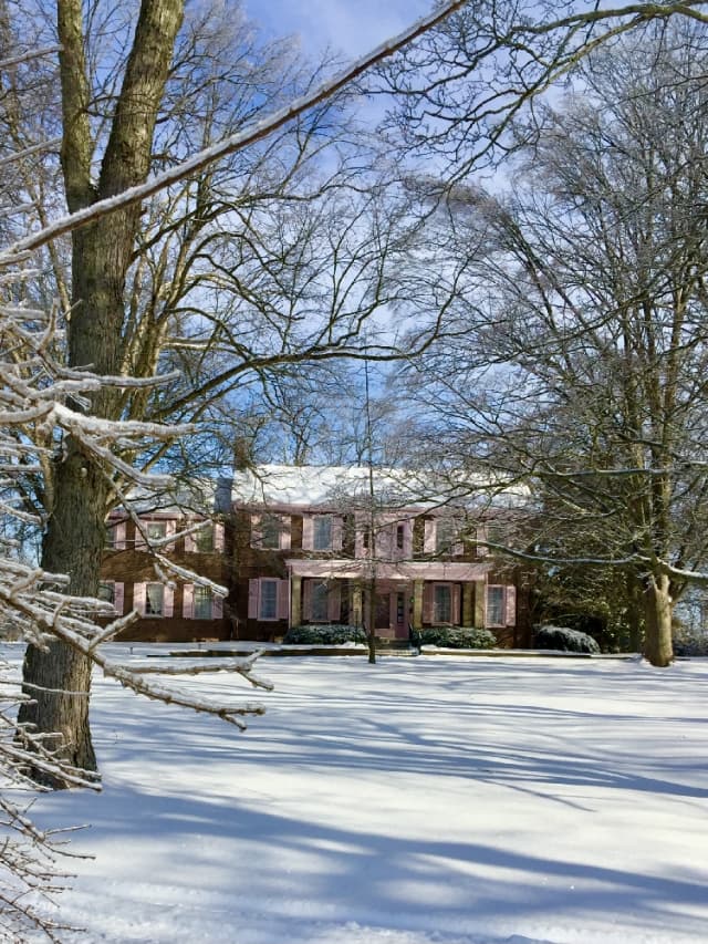 The inn on a snowy day from the circle drive