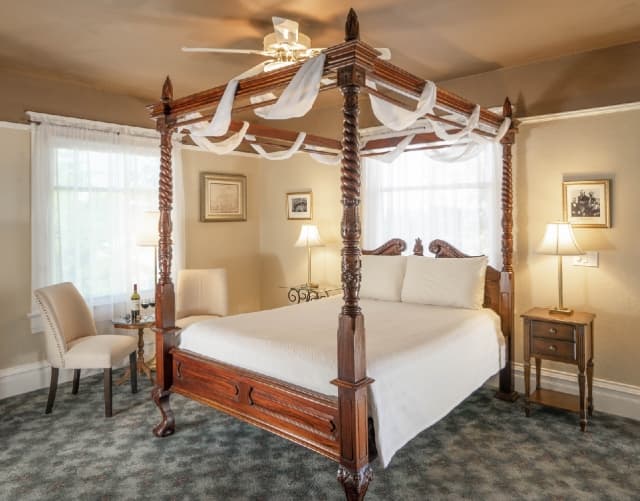 guest room with canopy bed