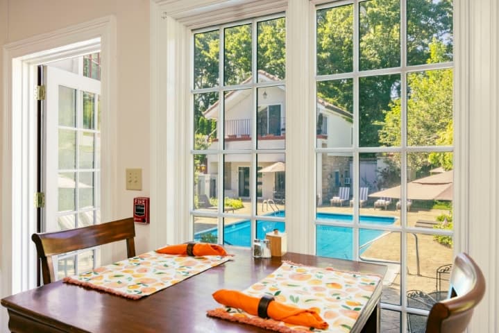 breakfast overlooking pool area