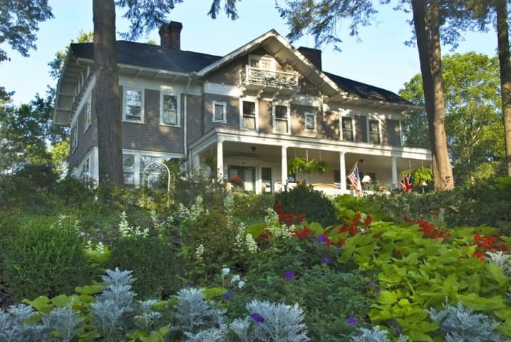 Abbington Green Bed & Breakfast Inn & Spa