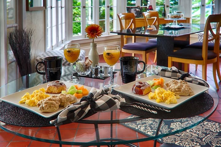 breakfast spread
