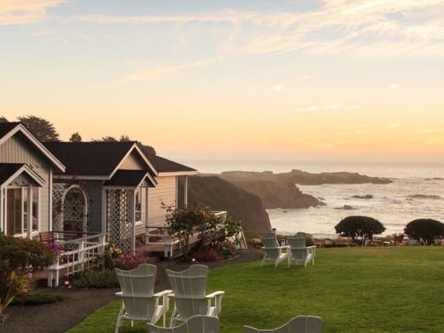 Sea Rock Inn