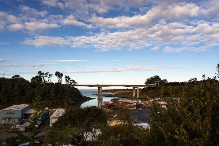 Noyo Harbor Inn