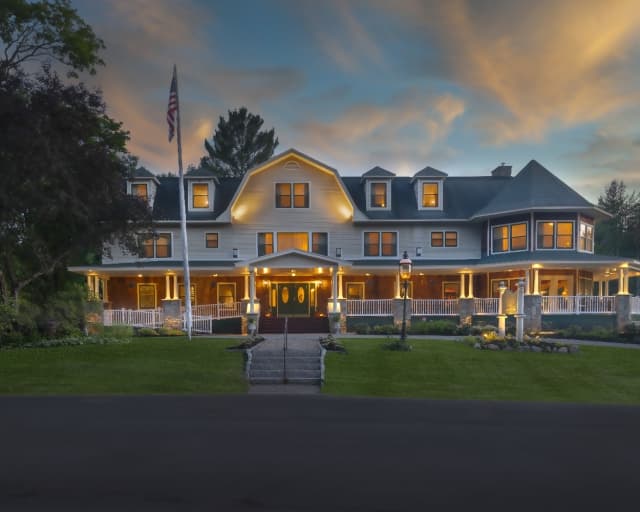 Inn at Thorn Hill