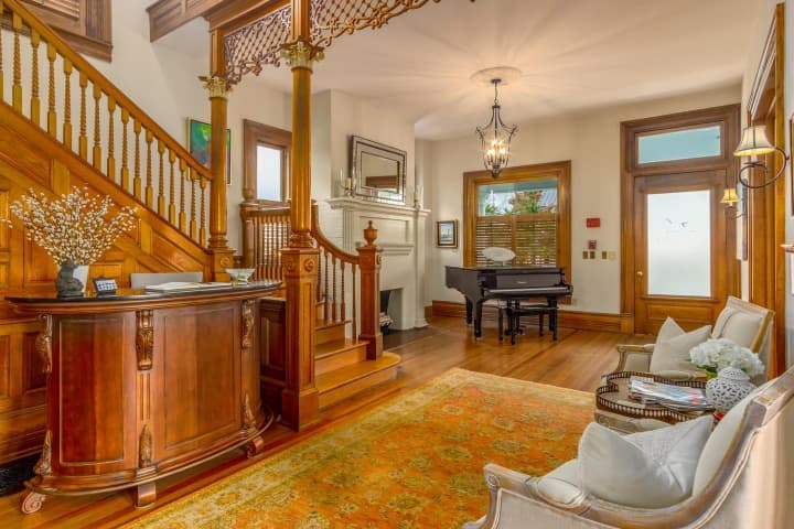 Grand Foyer