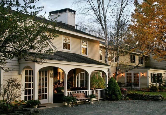 Deerhill Inn