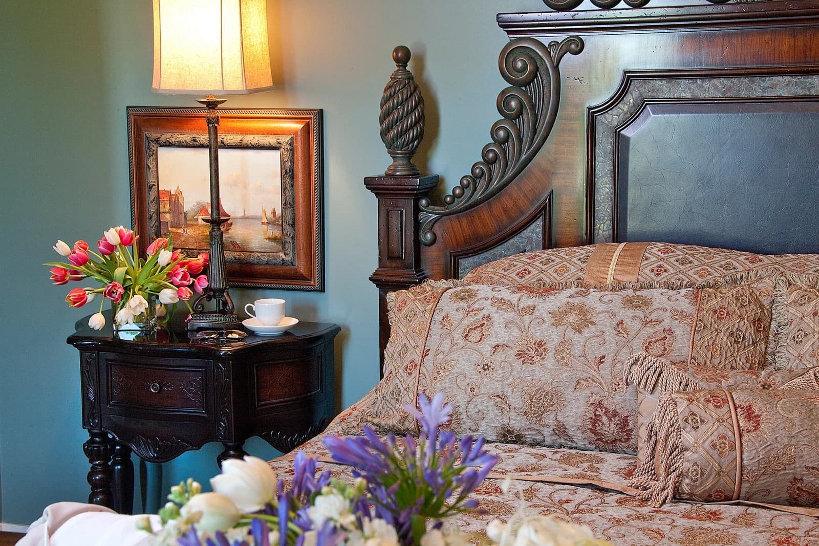 Riverside Inn Bed & Breakfast