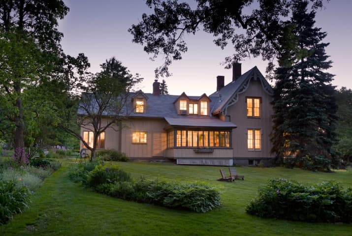 The Inn at Gothic Eves Bed and Breakfast