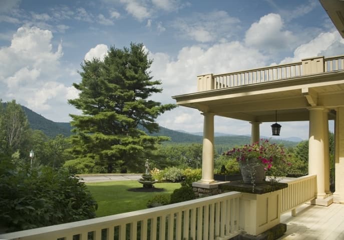 The Manor on Van Horn Estate