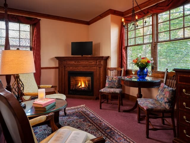 Palmer House Inn