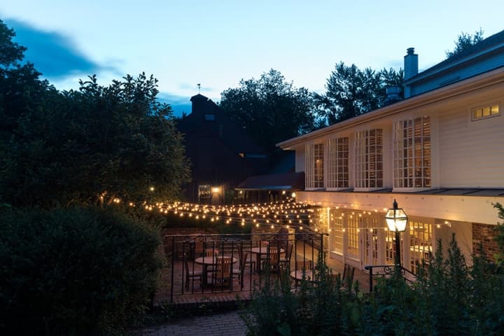Deerfield Inn
