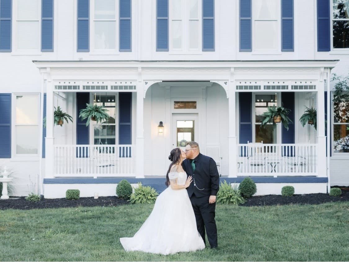 Riverside Inn Bed & Breakfast