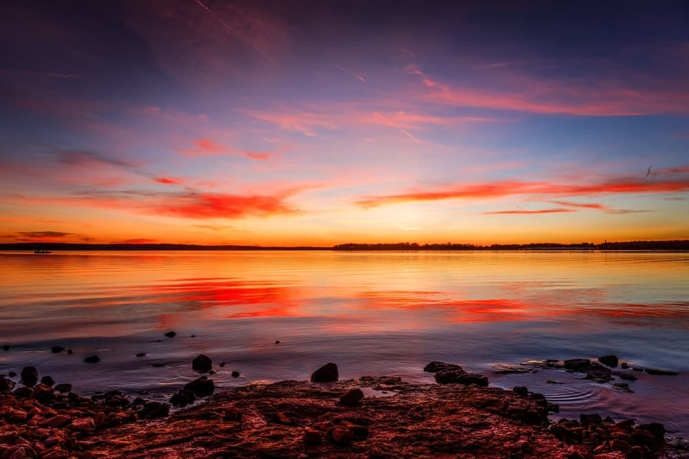 Enjoying a sunset at Lake Norman is one of the top things to do in Norman, OK This fall