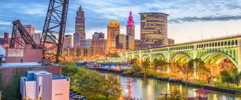 Cleveland, Ohio skyline at dusk.