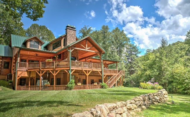 The Lodge at River Run - Banner Elk NC, NC | Select Registry