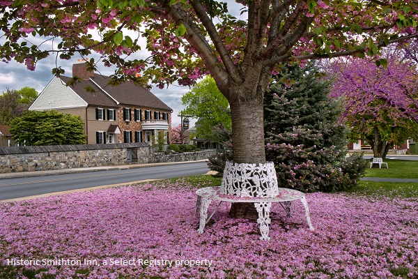 Historic Smithton Inn