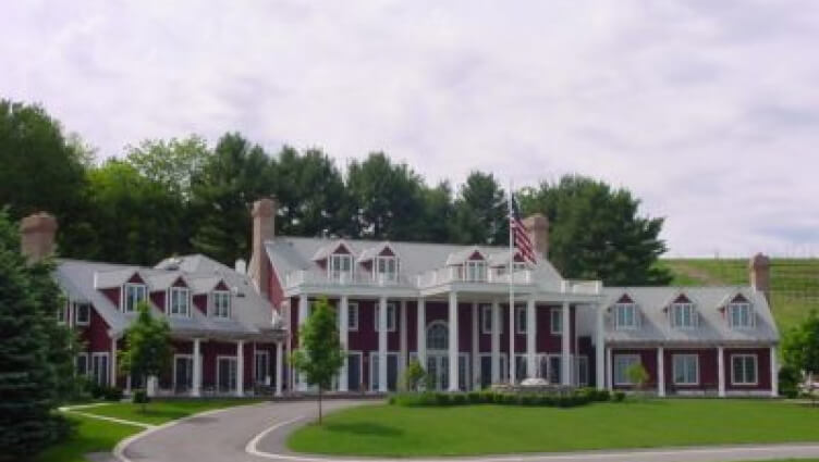 Inn at Black Star Farms 