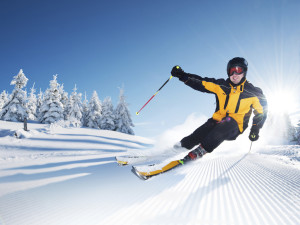 Skiing2-300x225.jpg