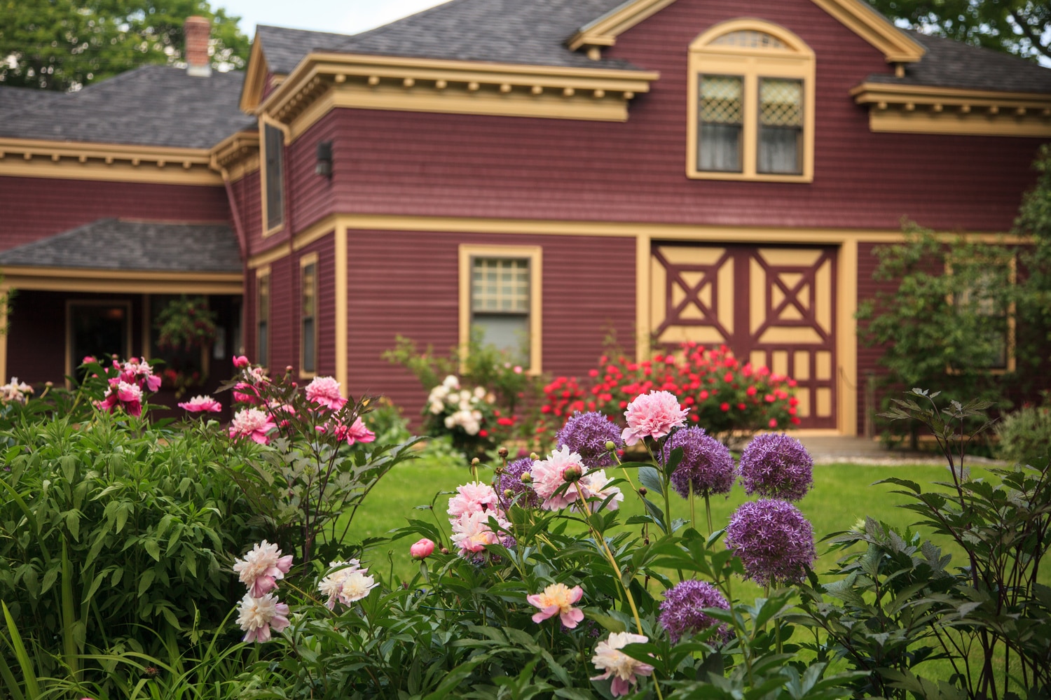 #1 BEST Maine B&B | Berry Manor Inn | Select Registry