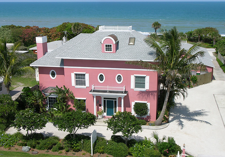 windemere inn by the sea in indialantic florida aerial view of the property and beach