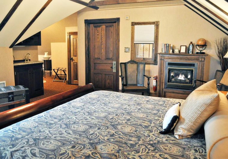 Rooms Grand Gallery Iv 03