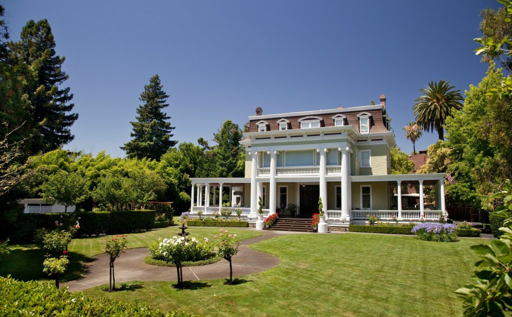 Churchill Manor Exterior