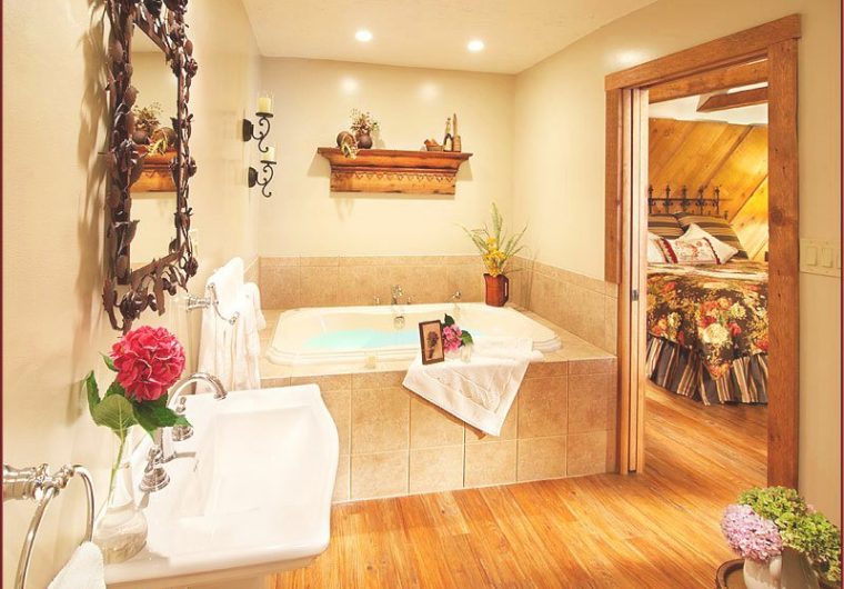 Treat Yourselves to a Luxury Spa Bath