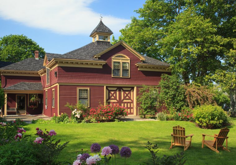 Gardens at Berry Manor Inn