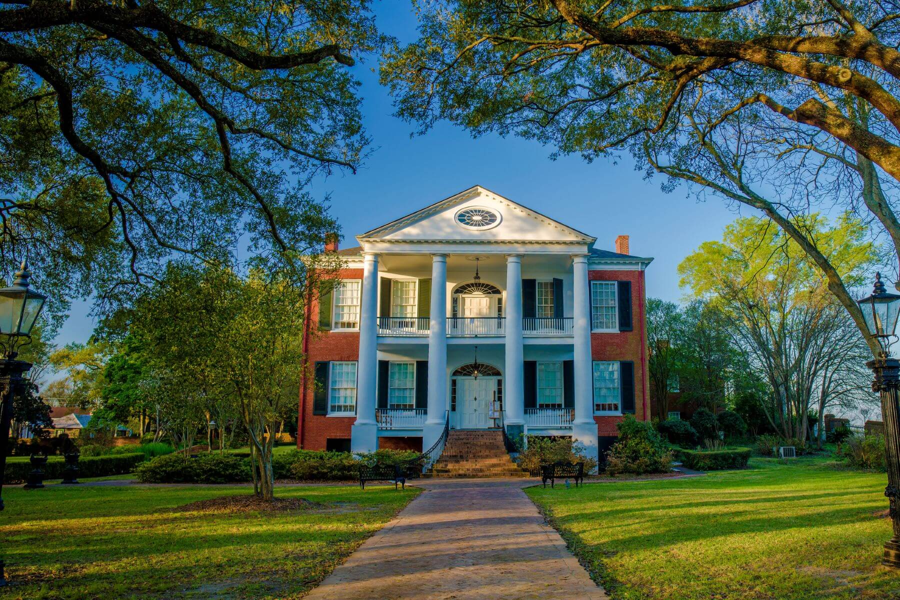 Rosalie Mansion in Natchez.