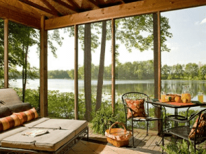 Select Registry Property Feature Castle in the Country Bed & Breakfast Inn
