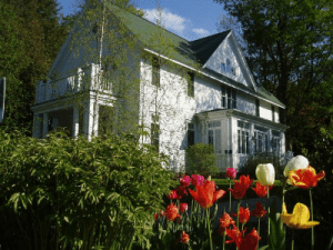 Select Registry Property Feature White Gull Inn
