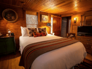 lake placid stagecoach inn room small