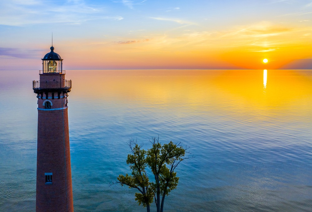 Stunning sunsets can be see at the best beaches in Michigan