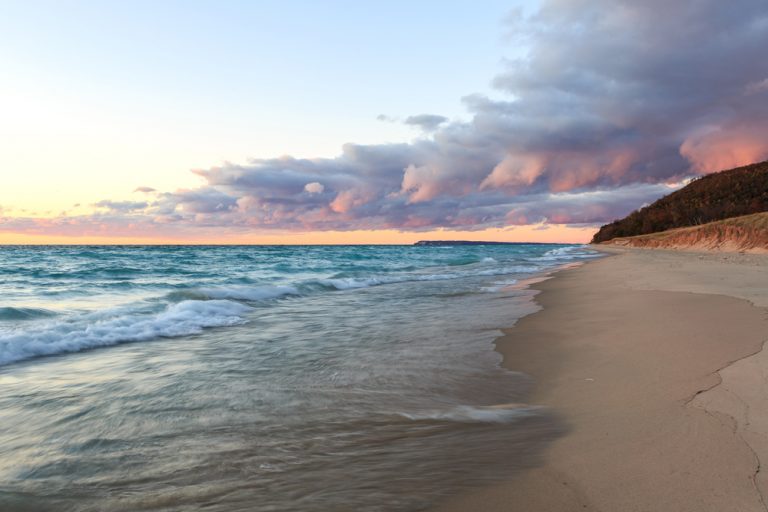 6 Incredible Best Beaches In Michigan To Visit This Summer