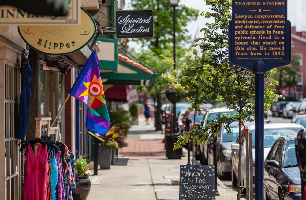 There are many great things to do in Gettysburg, including visiting these quaint streets of downtown