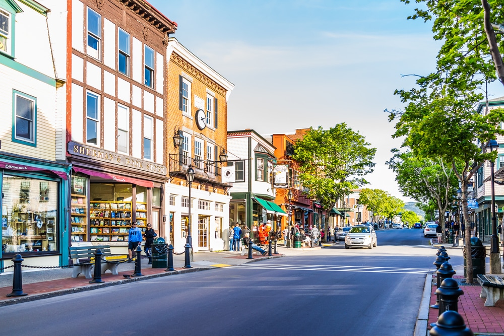 One of our favorite things to do in Bar Harbor Maine is to explore the quaint downtown shops