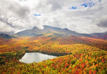 Beautiful view over a lake of Vermont in the fall