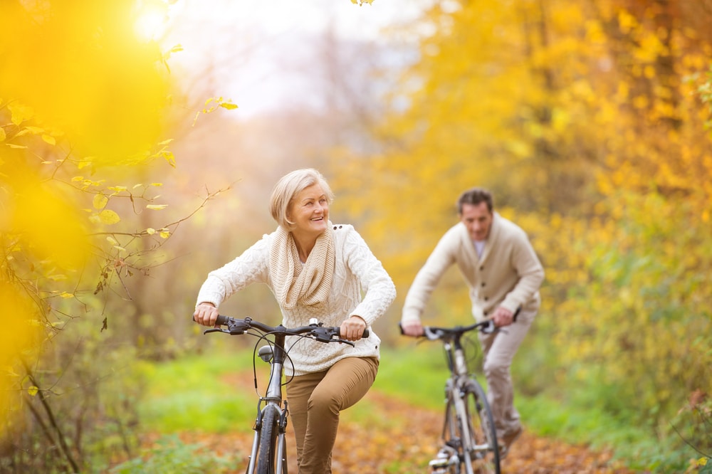 A romantic couple enjoying all the things to do in Okoboji This fall